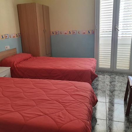 Ca La Miquela Apartment Albages Bagian luar foto