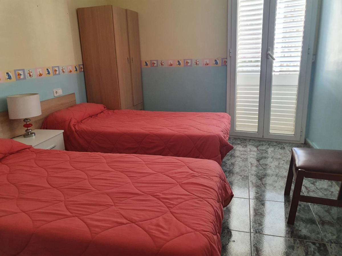 Ca La Miquela Apartment Albages Bagian luar foto